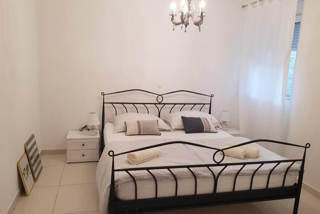Apartman M&S 1 Kali, Otok Ugljan Apartment Ngoại thất bức ảnh