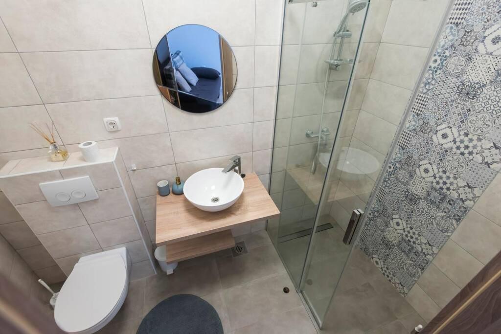 Apartman M&S 1 Kali, Otok Ugljan Apartment Ngoại thất bức ảnh
