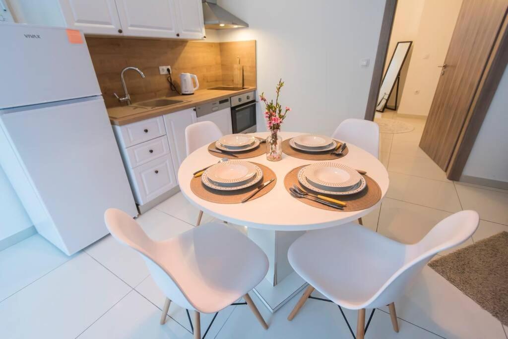 Apartman M&S 1 Kali, Otok Ugljan Apartment Ngoại thất bức ảnh